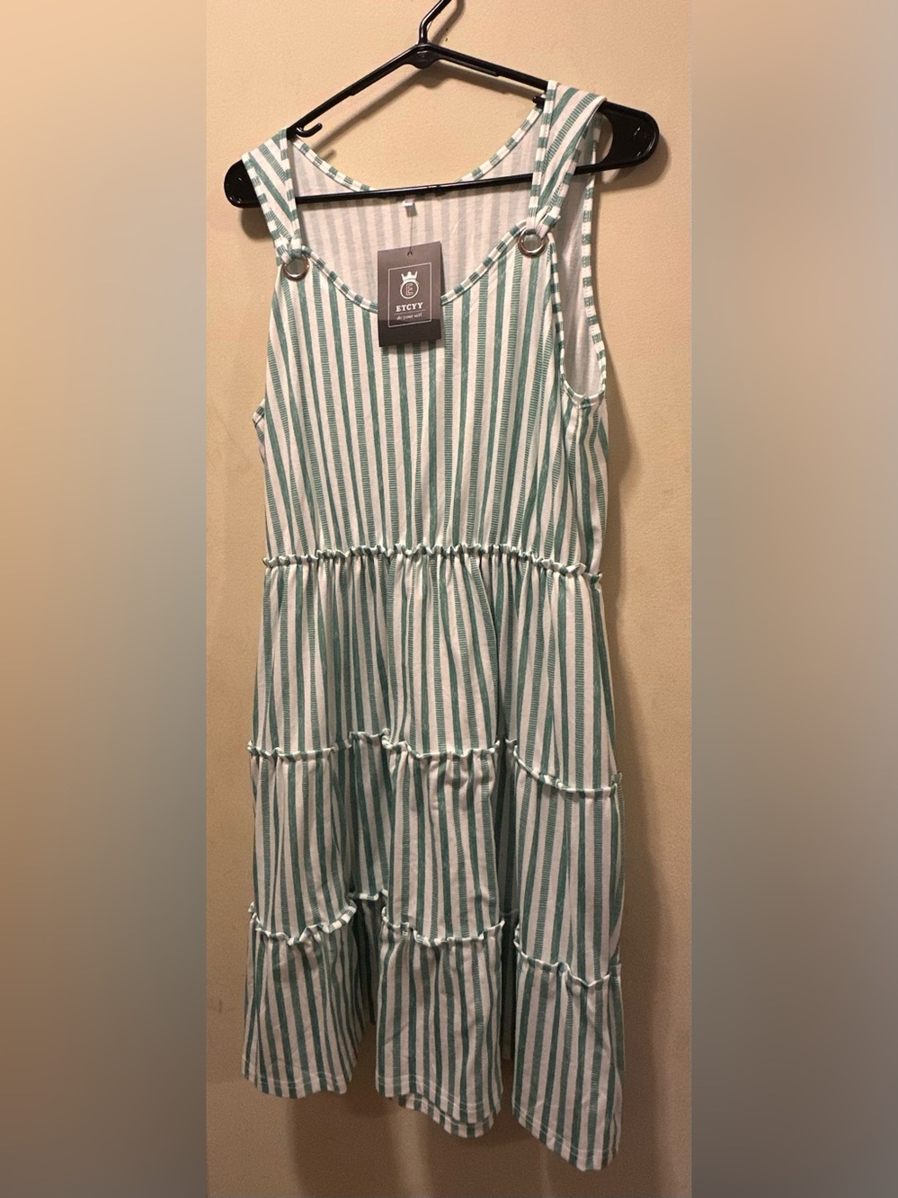NEW. ETCYY Women' Green and White Striped Tiered Dress